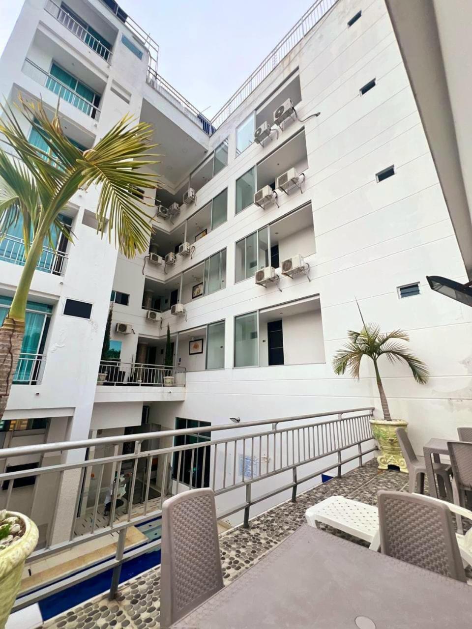 מלגאר Hotel Suite Royal מראה חיצוני תמונה