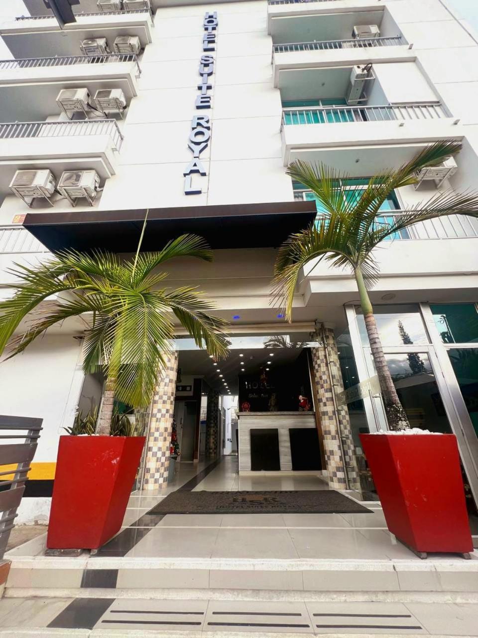 מלגאר Hotel Suite Royal מראה חיצוני תמונה