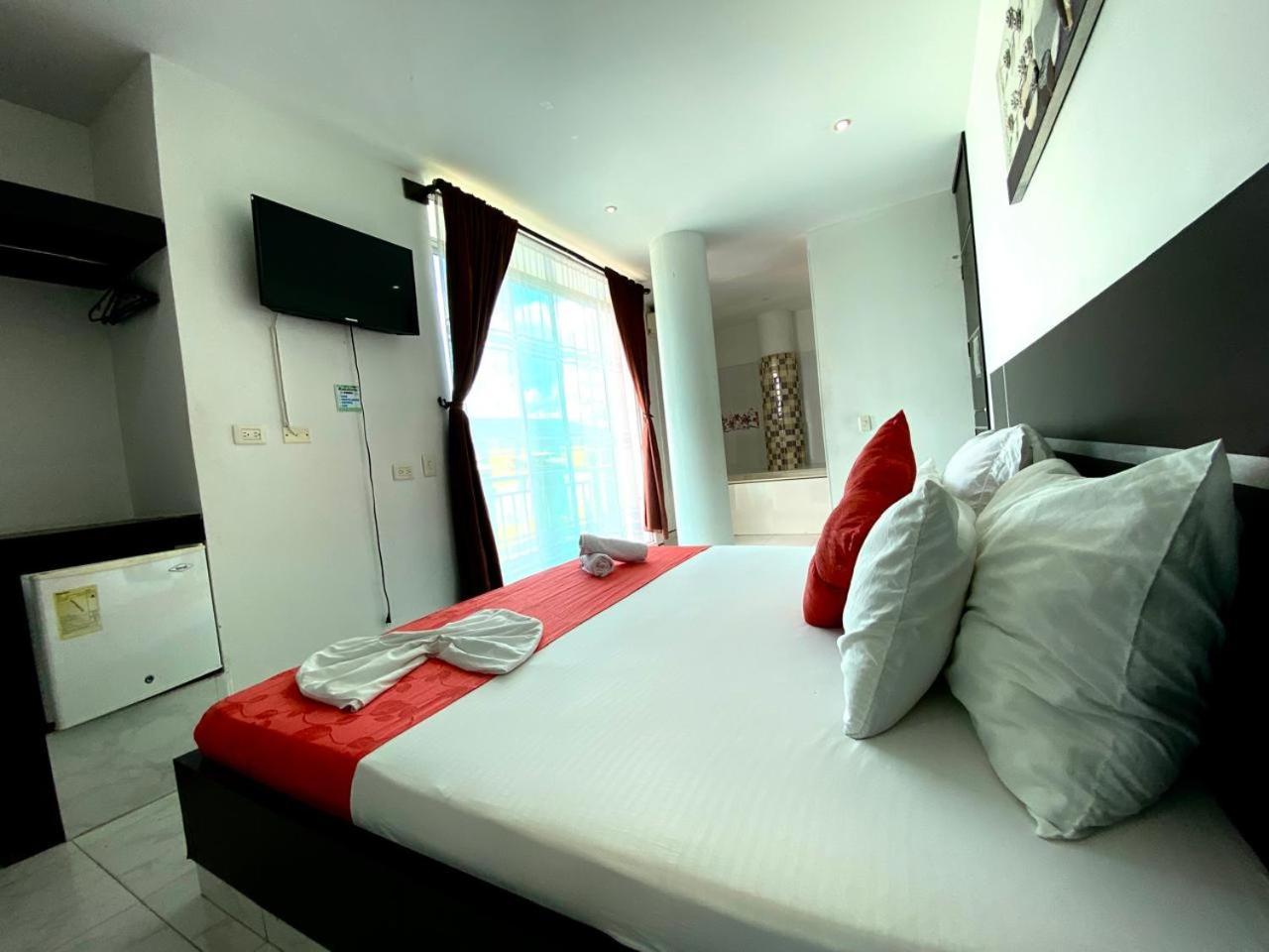 מלגאר Hotel Suite Royal מראה חיצוני תמונה
