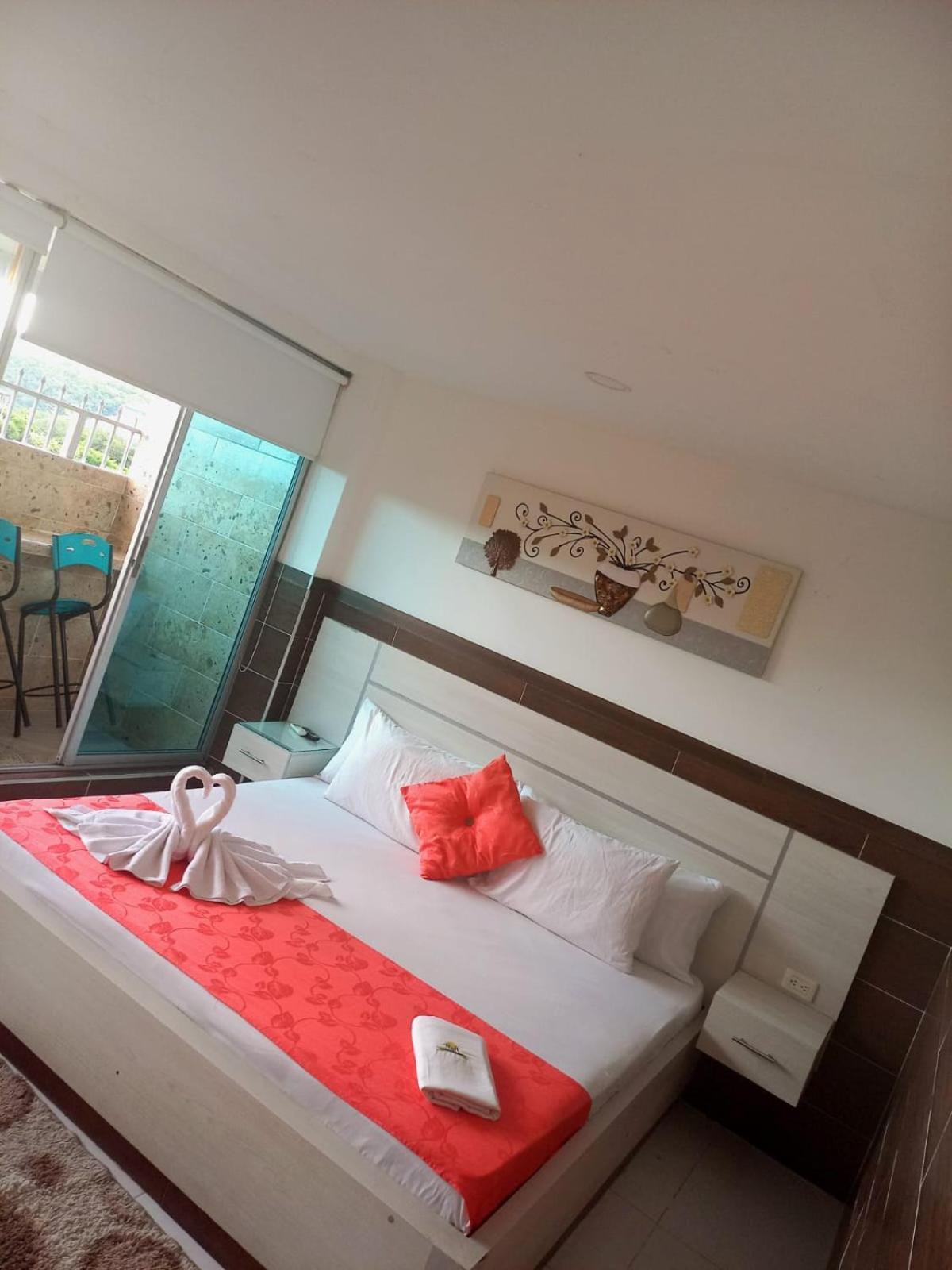 מלגאר Hotel Suite Royal מראה חיצוני תמונה